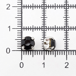 СЦ003НН66 Стразы в цапах круглые (шатоны) 6 мм цвет: черный, оправа: серебро, 20 шт\упак